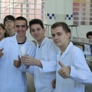 Prática no Laboratório de Química