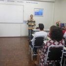 Lucas Borba apresenta a obra 