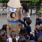 Professora da UFRGS fala sobre o espaço com alunos 