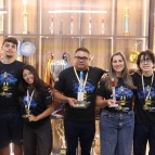 Estudantes brilham na Jornada de Foguetes 2025