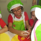 Cupcake de proteína de soja texturizada com legumes