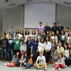 Encontro com ex-alunos aprovados no vestibular