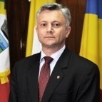 Reitor do Unilasalle Canoas vence premiação