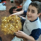 4º Ano confecciona guirlandas 