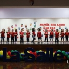 Homenagens às Mães - CRECHE e PRÉ I