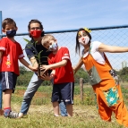 Educação Infantil participa de plantio de mudas