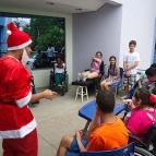 Doações do Projeto Natal Solidário são entregues