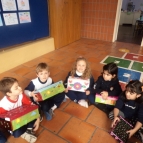 Alunos criam caixa da boa educação