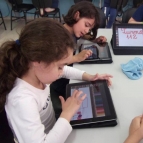 Escola dá início ao projeto Ipad na sala de aula 