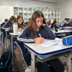 Alunos participam da Olimpíada de Português OP