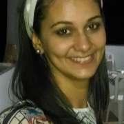 Professora do EF II lança seu primeiro livro