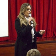 Secretária do Turismo palestra para alunos