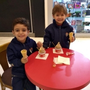 Passeio Turno Integral com sorvete no shopping!