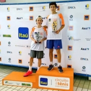 Aluno do La Salle Canoas vence Circuito de Tênis 