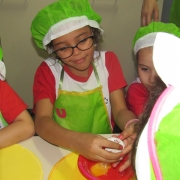 Cupcake de proteína de soja texturizada com legumes