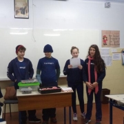 Associando teoria e prática nas aulas de espanhol