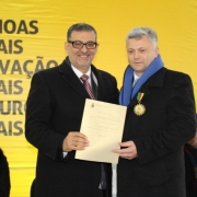 Reitor do Unilasalle Canoas recebe honraria