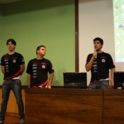 Estudantes da UnB fazem palestra para Ensino Médio