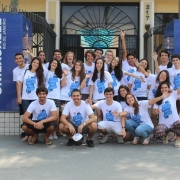 Alunos aprovados no vestibular visitam o EM