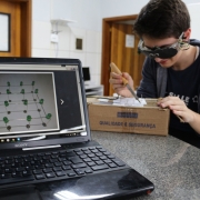 Óculos para Cego é matéria na Educação em Revista