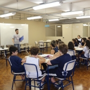 Oficina de desenho na programação do mês do livro