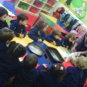 Pré-Creche participa de culinária na aula de Inglês