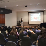 Palestra sobre Alimentação Saudável, no EM