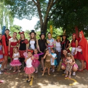Super Festa à Fantasia na Educação Infantil