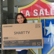 Ganhadora do sorteio de uma SMART TV