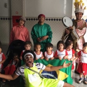 TEATRO – EM BUSCA DO SONHO
