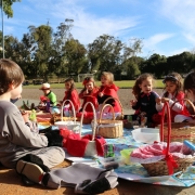 Piquenique entre turmas marca o final das aulas