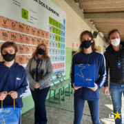 Participantes do Aluno Tutor são presenteados