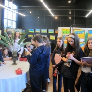 Alunos do 6º ano estudam obra de Van Gogh