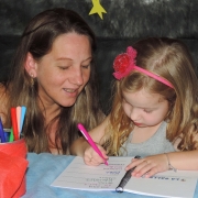 Noite de Autógrafos para os alunos da Creche 3