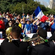 Banda Marcial emociona turistas no Caminho do Gol