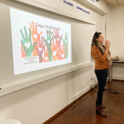 Palestra para os alunos 3º anos sobre: LIBRAS.