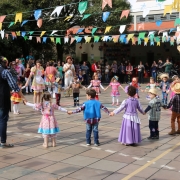 Apresentação das turminhas da Creche na Festa Junina