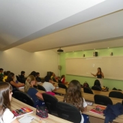 Carmo English Learning inicia trabalho em grupos