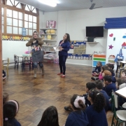 Hora do Conto aborda tema sobre alimentação saudável