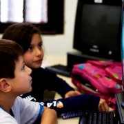 Escola lança guia sobre boas práticas na Internet