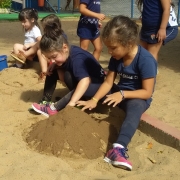 Turma do Pré-1 descobre Castelos Encantados