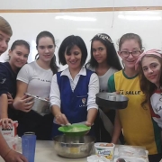 Delícia de Matemática - Calculando e Saboreando.