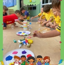 Clubinho de Férias - Oficina Artística