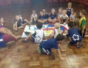 O COLÉGIO LA SALLE PEPERI CELEBRA A PÁSCOA. POIS, CELEBRAR A PÁSCOA É MUDAR DE VIDA