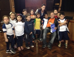 1º ano EF recebe a visita de poeta