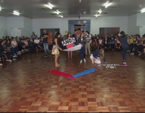 Inciando as festividades dos 58 anos do La Salle Peperi