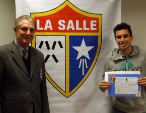 Visita do Jogador Alex Telles