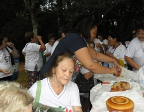 Passeio do grupo de convivência ao parque ecológico