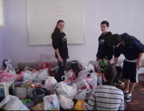 Novo Brechó PATNA recebeu doações