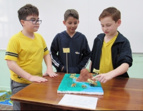 Maquetes geográficas no 4º ano